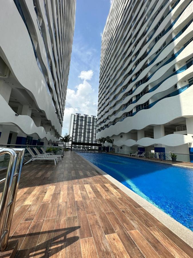 Duplex Penthouse 3 Bedroom The Wave 8-9pax Malacca