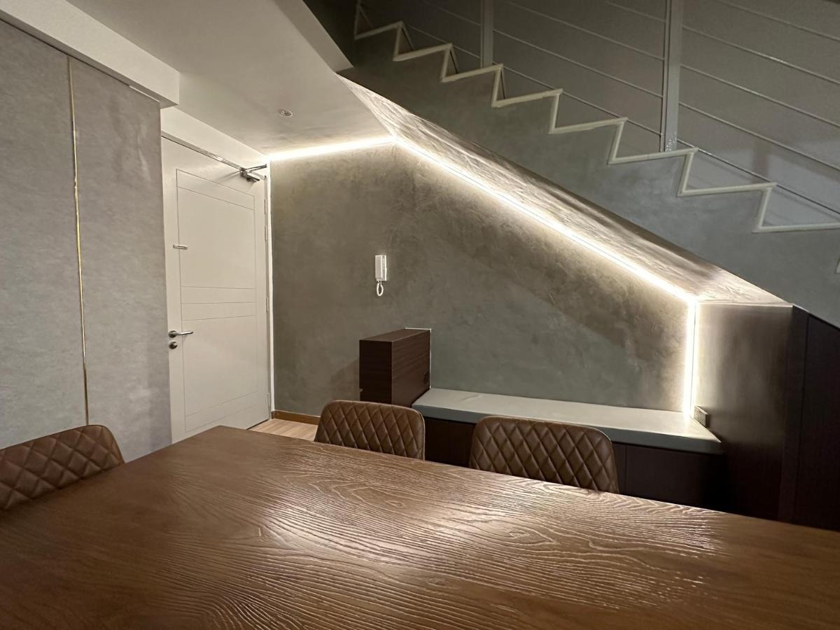 Duplex Penthouse 3 Bedroom The Wave 8-9pax Apartment