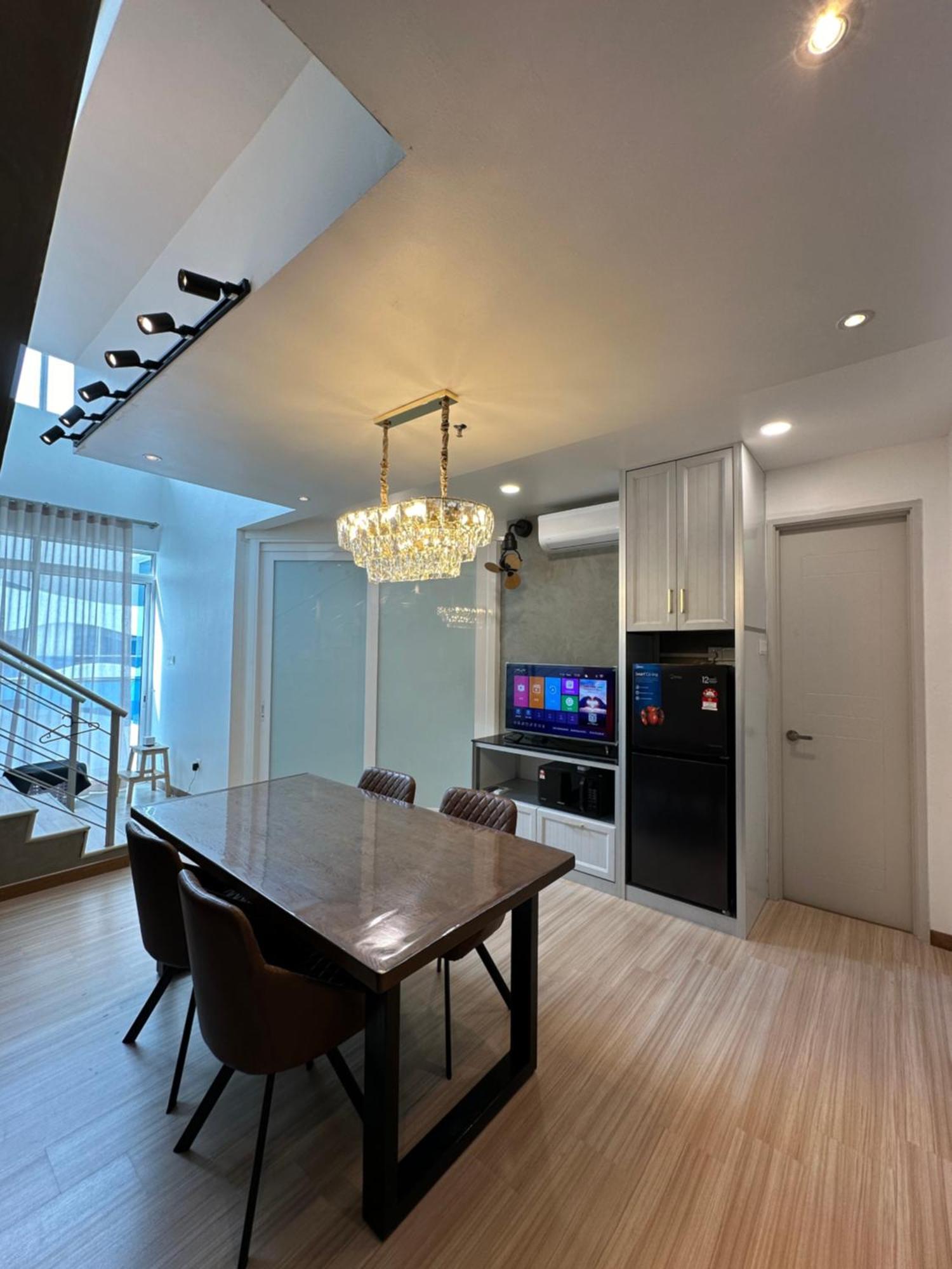 Duplex Penthouse 3 Bedroom The Wave 8-9pax Apartment *